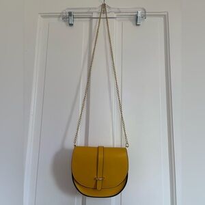 NWOT Vera Pelle Golden Yellow Leather Crossbody Purse With Goldtone Chain Italy